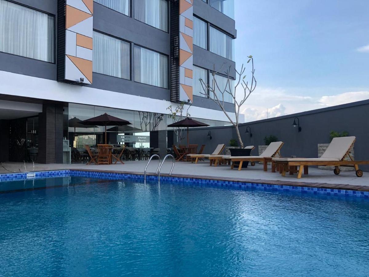 Zenith Premiere Hotel Baubau Exteriör bild